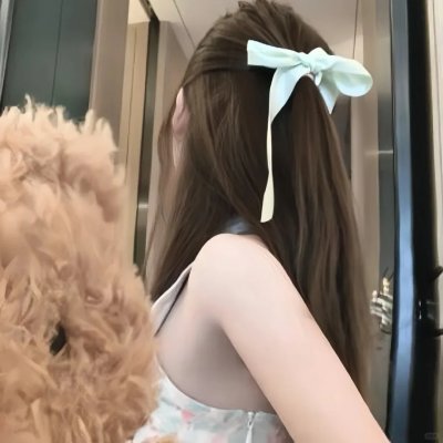 大明湖畔有人家 海报